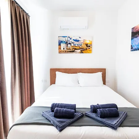 아파트 Seaviewph Private Jacuzzi Terrace In St Pauls Bay 세인트폴스베이